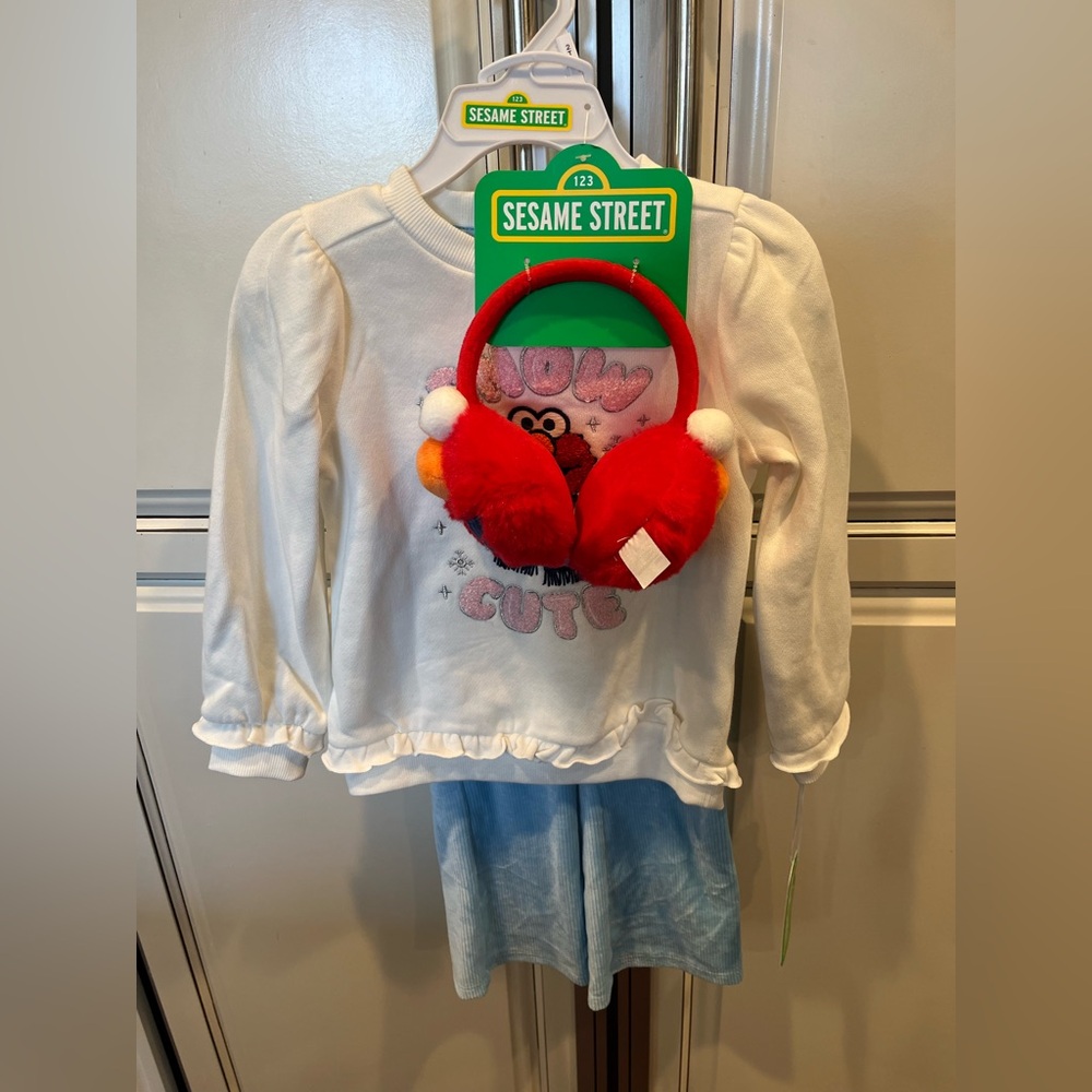 Sesame Street Set Christmas Elmo Snow Cute with Ear Muffs